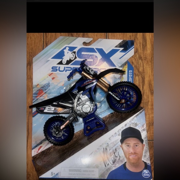 SX Supercross Ryan Villopoto Motorcycle, True Metal 1:10 Scale - Picture 1 of 2